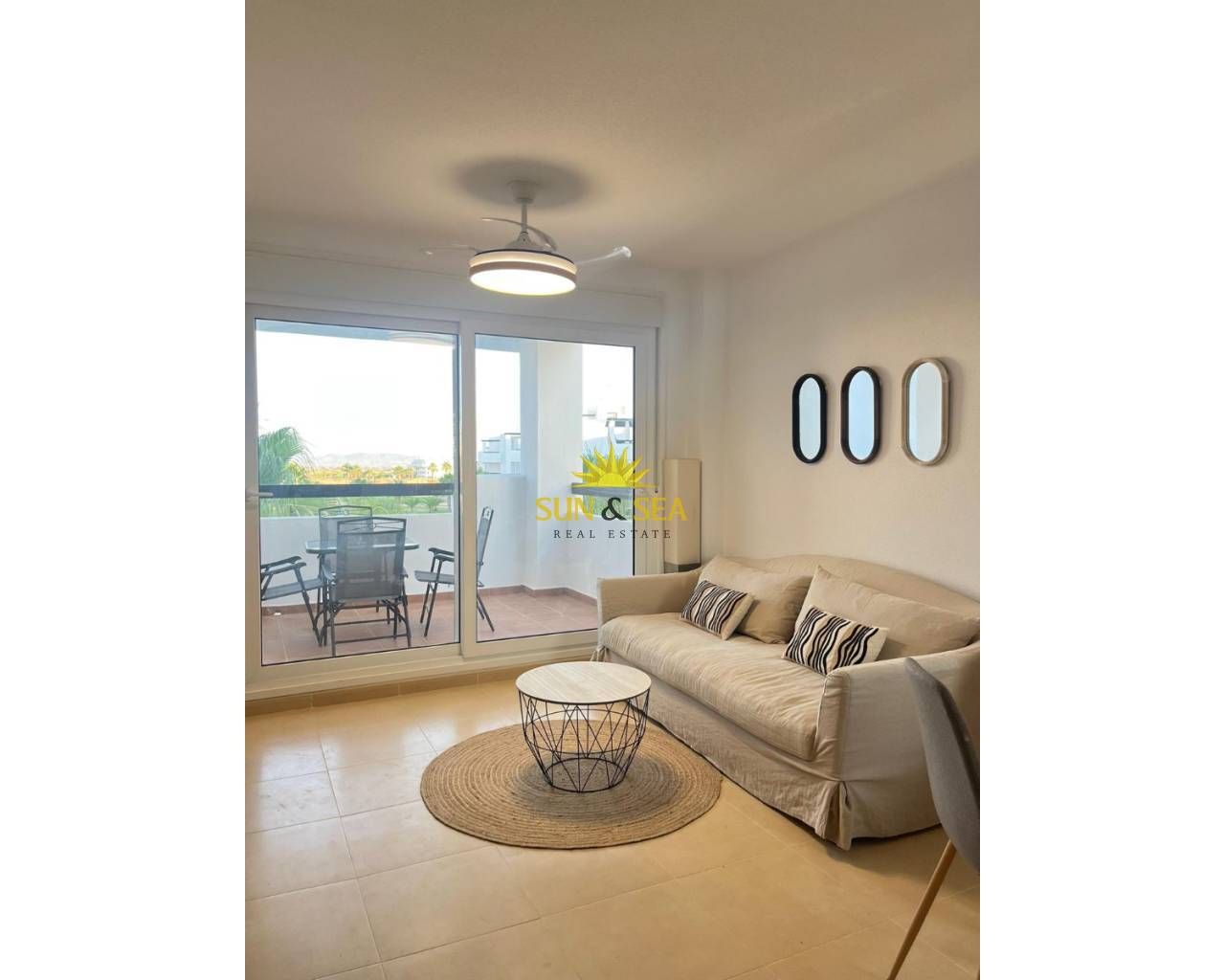 Sala d'estar de Apartament de lloguer en Torre-Pacheco amb Aire condicionat, Calefacció i Piscina