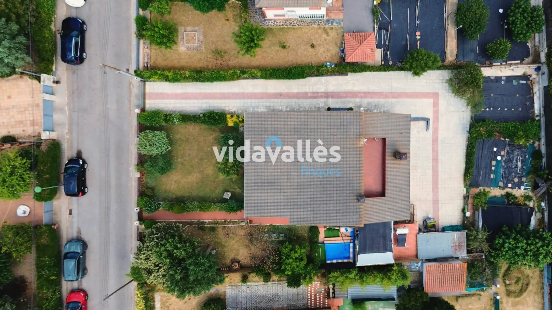 Casa amb piscina en venda a Carrer del Montseny, imagen 9
