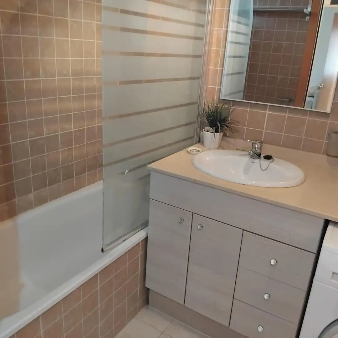 Baño de Ático en venta en L'Ametlla de Mar  con Jardín privado, Terraza y Amueblado