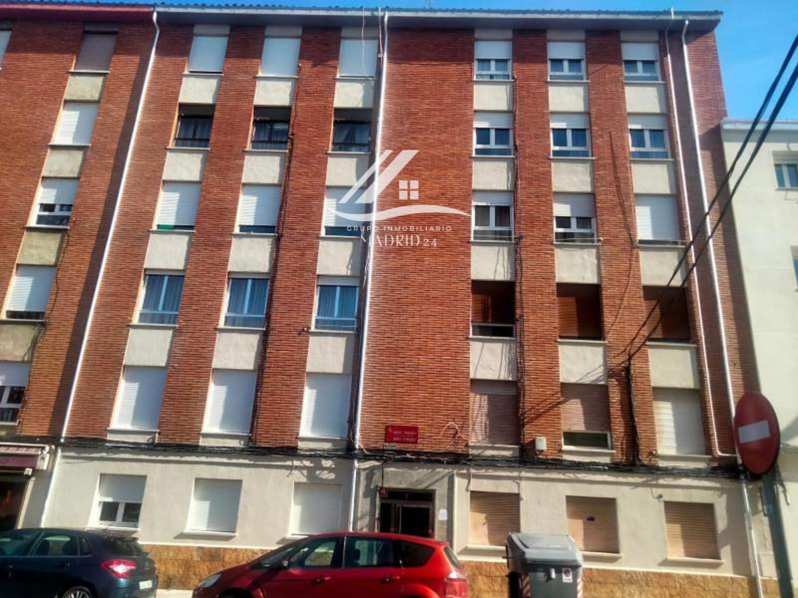 Vista exterior de Piso en venta en León Capital 