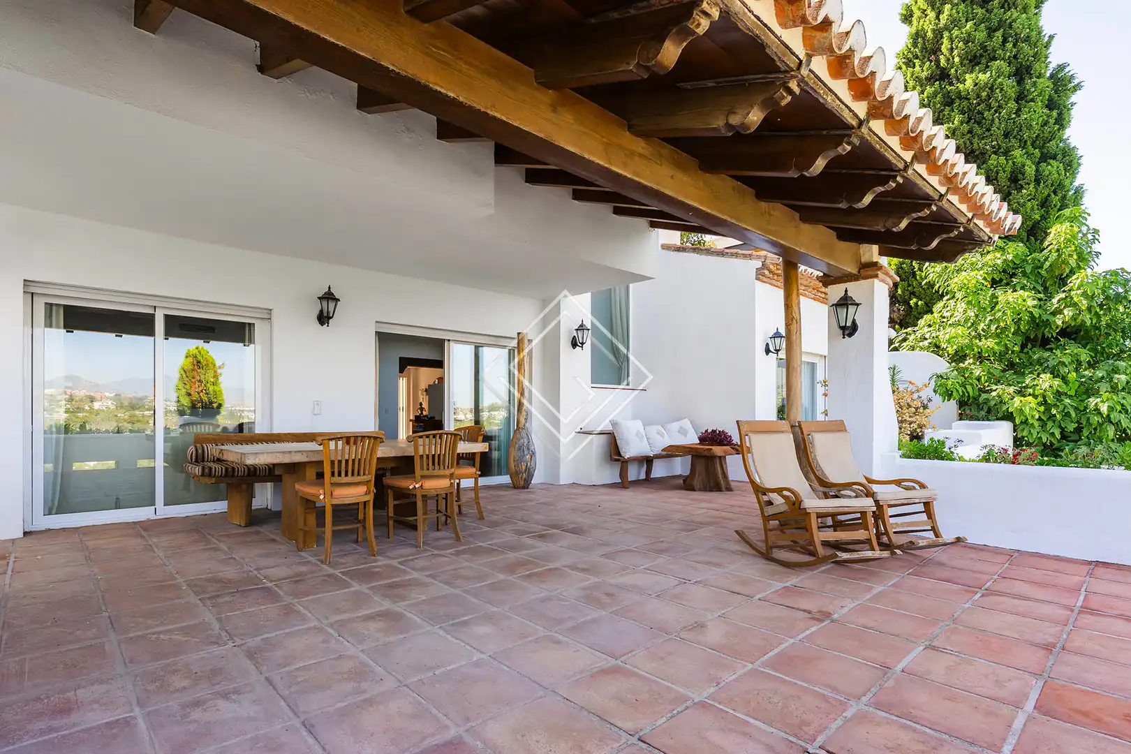 Terrassa de Casa o xalet en venda en Marbella amb Aire condicionat, Calefacció i Jardí privat