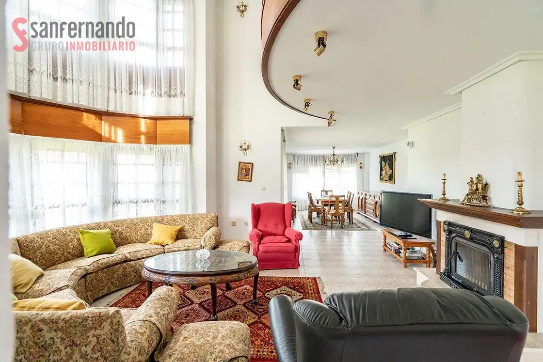 Sala de estar de Casa o chalet en venta en Penagos con Calefacción, Jardín privado y Parquet
