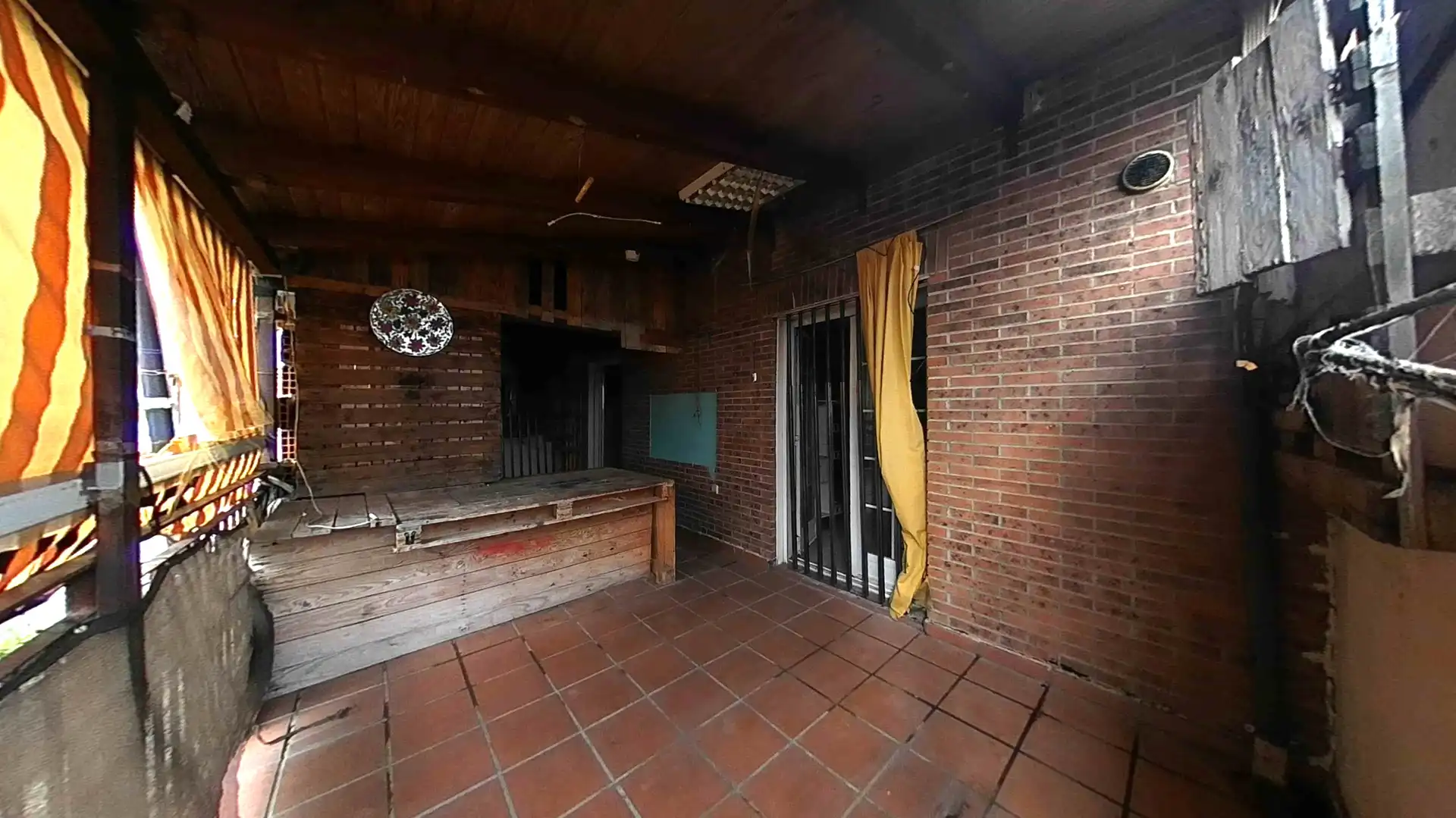 Einfamilien-Reihenhaus zum Verkauf in Quer mit Terrasse