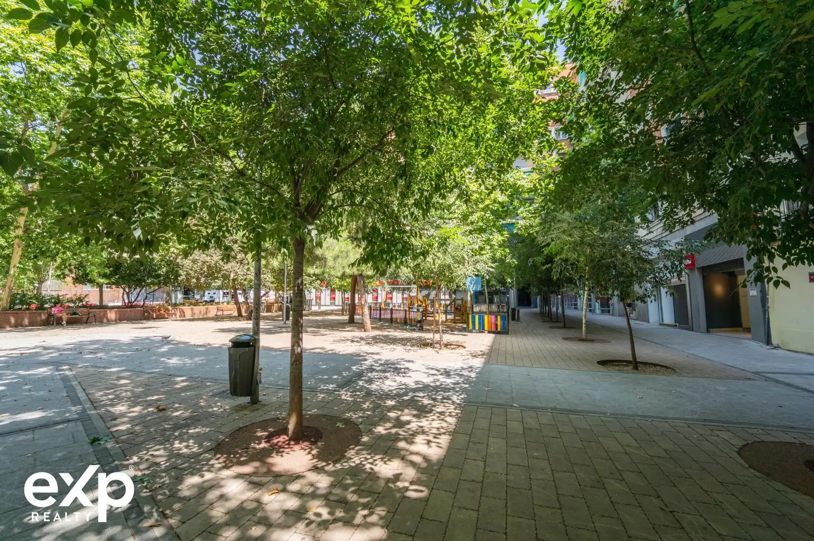 Vista exterior de Pis en venda en Madrid amb Aire condicionat, Calefacció i Terrassa