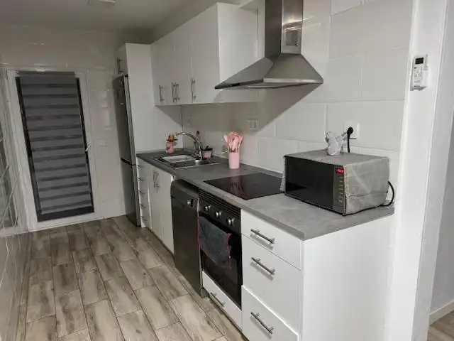 Cocina de Piso en venta en Esparreguera con Calefacción y Balcón
