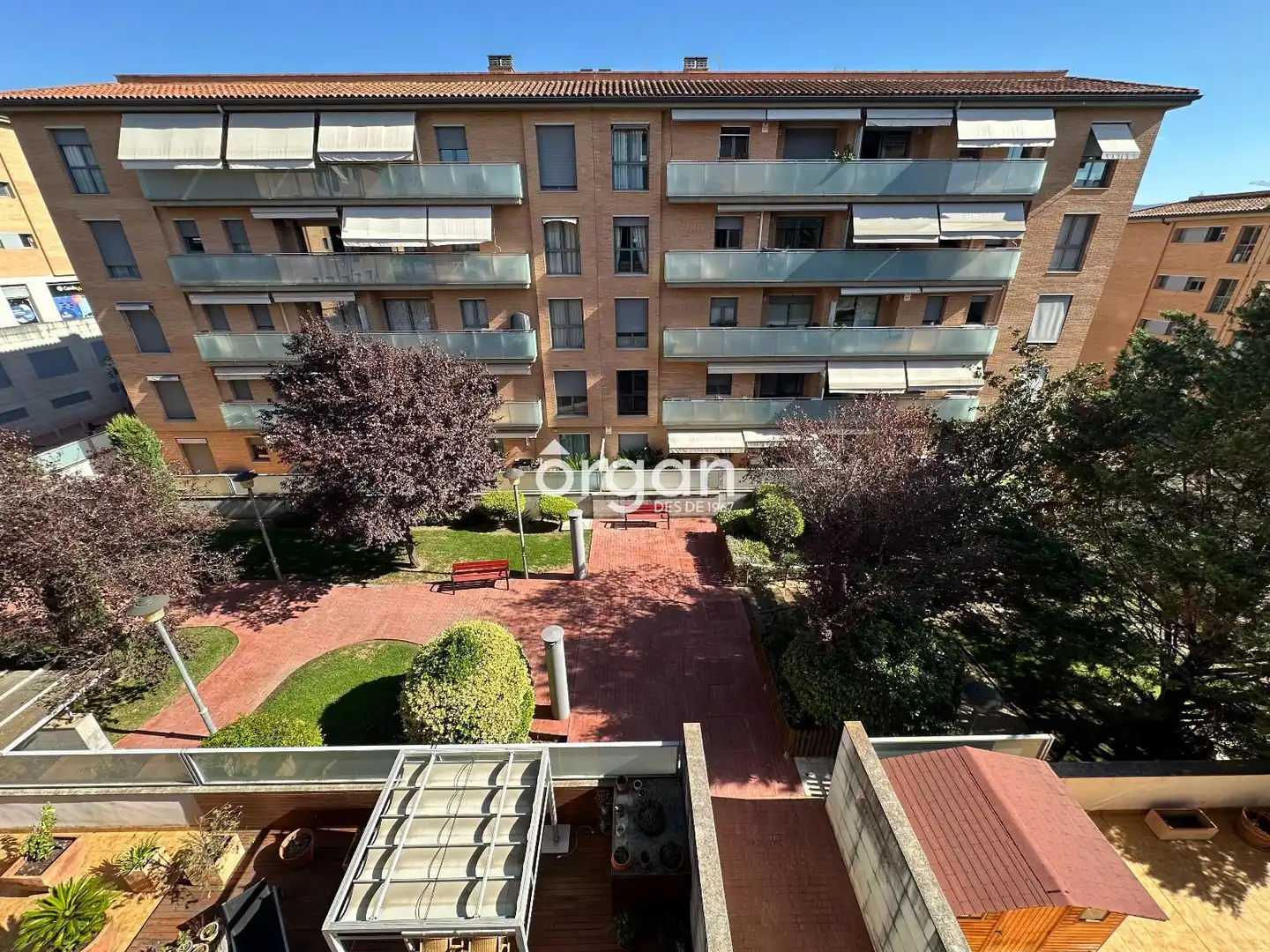 Vista exterior de Piso en venta en Coll Favà