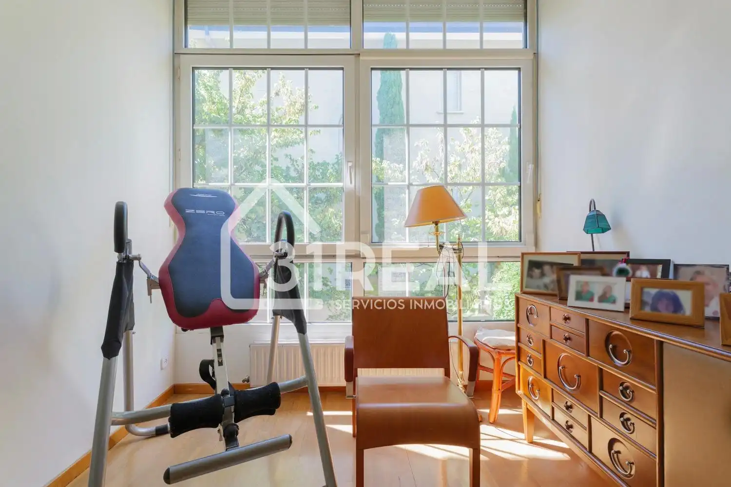 Habitación de Casa o chalet en venta en Madrid con Aire acondicionado, Calefacción y Jardín privado
