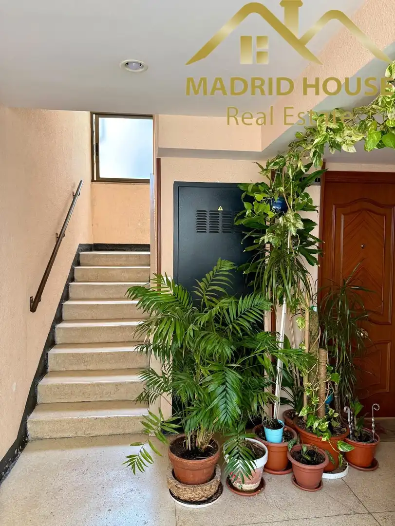 Flat for sale in Madrid  with Air Conditioner and Heating