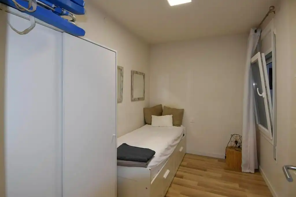 Bedroom of Flat for rent in Palamós  with Air Conditioner, Storage room and Furnished