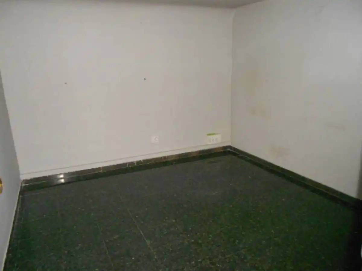 Office space to rent in Centre - Passeig i Rodalies, imagen 2
