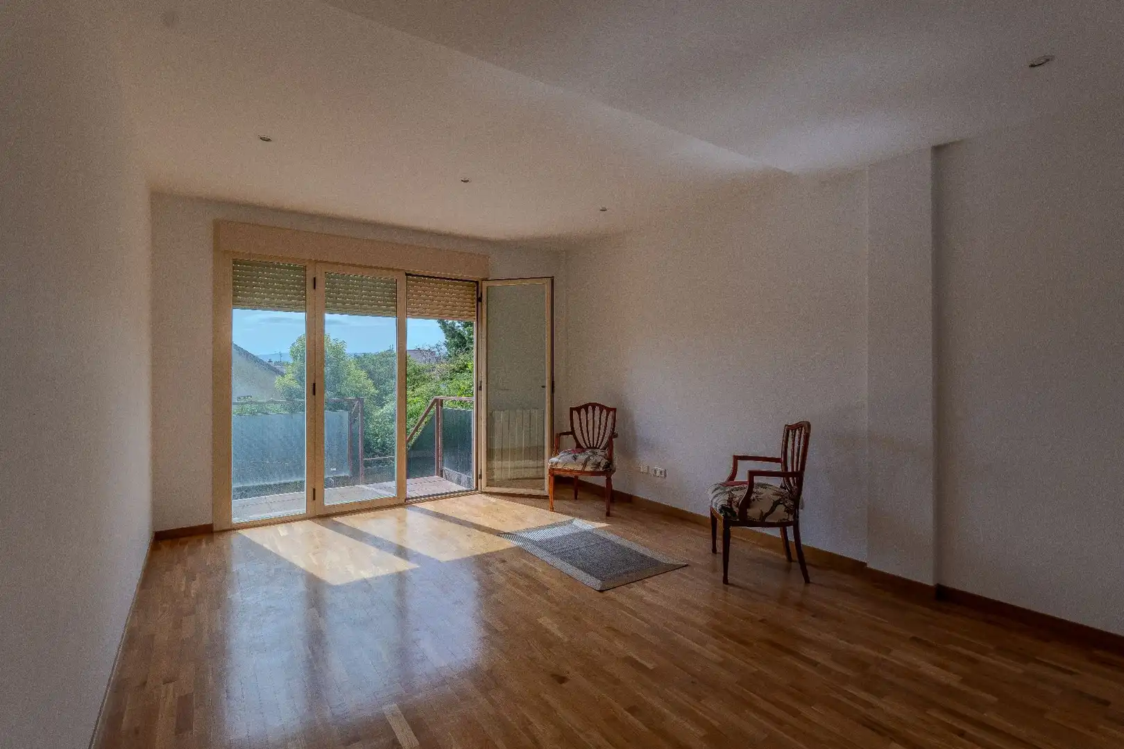 Sala d'estar de Casa o xalet en venda en Elciego amb Calefacció, Jardí privat i Terrassa