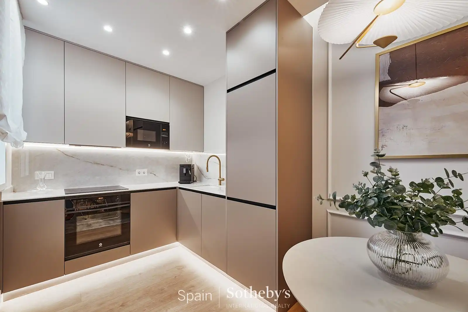 Cocina de Apartamento en venta en Madrid con Aire acondicionado y Calefacción
