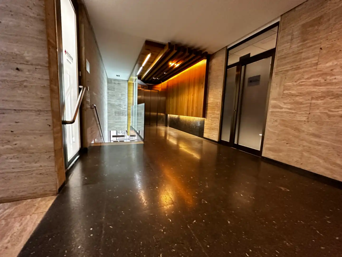 Wohnung zum Verkauf in Valladolid mit Heizung, Parkett und Terrasse