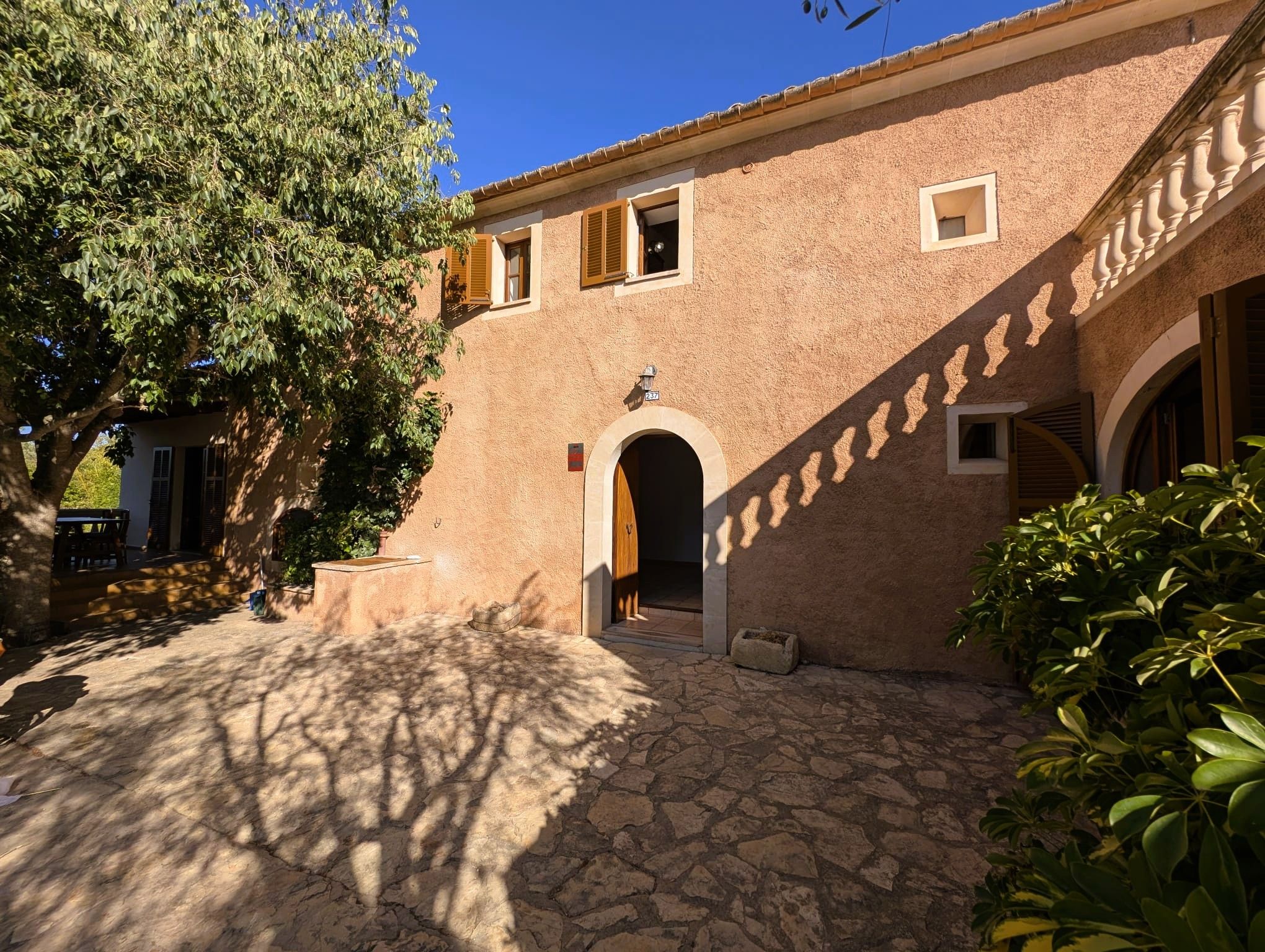 Exterior view of Country house to rent in Felanitx  with Air Conditioner and Swimming Pool