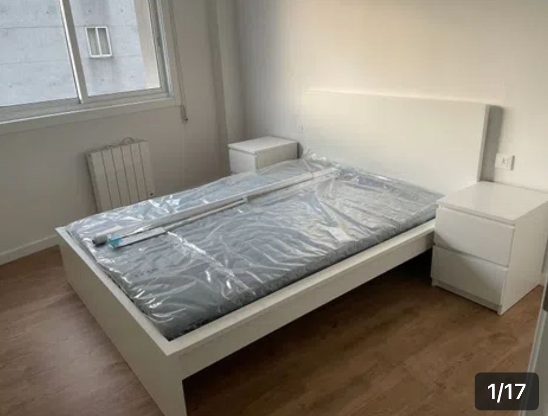 Bedroom of Flat to rent in Vigo   with Heating, Furnished and Balcony