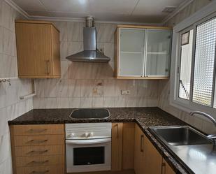 Kitchen of Flat for sale in Sabadell  with Air Conditioner, Heating and Oven