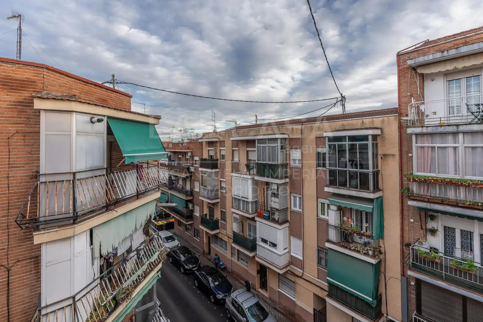 Vista exterior de Pis en venda en Madrid amb Aire condicionat i Calefacció