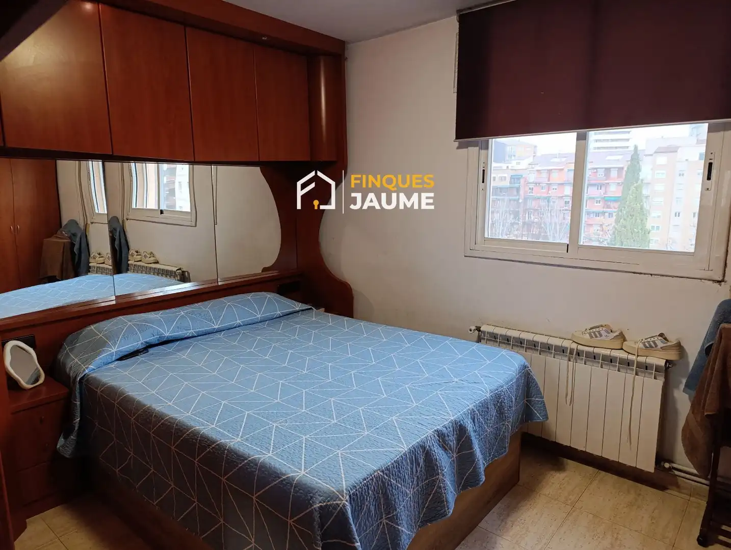 Flat with terrace for sale in TAQUIGRAF MARTÍ, imagen 3