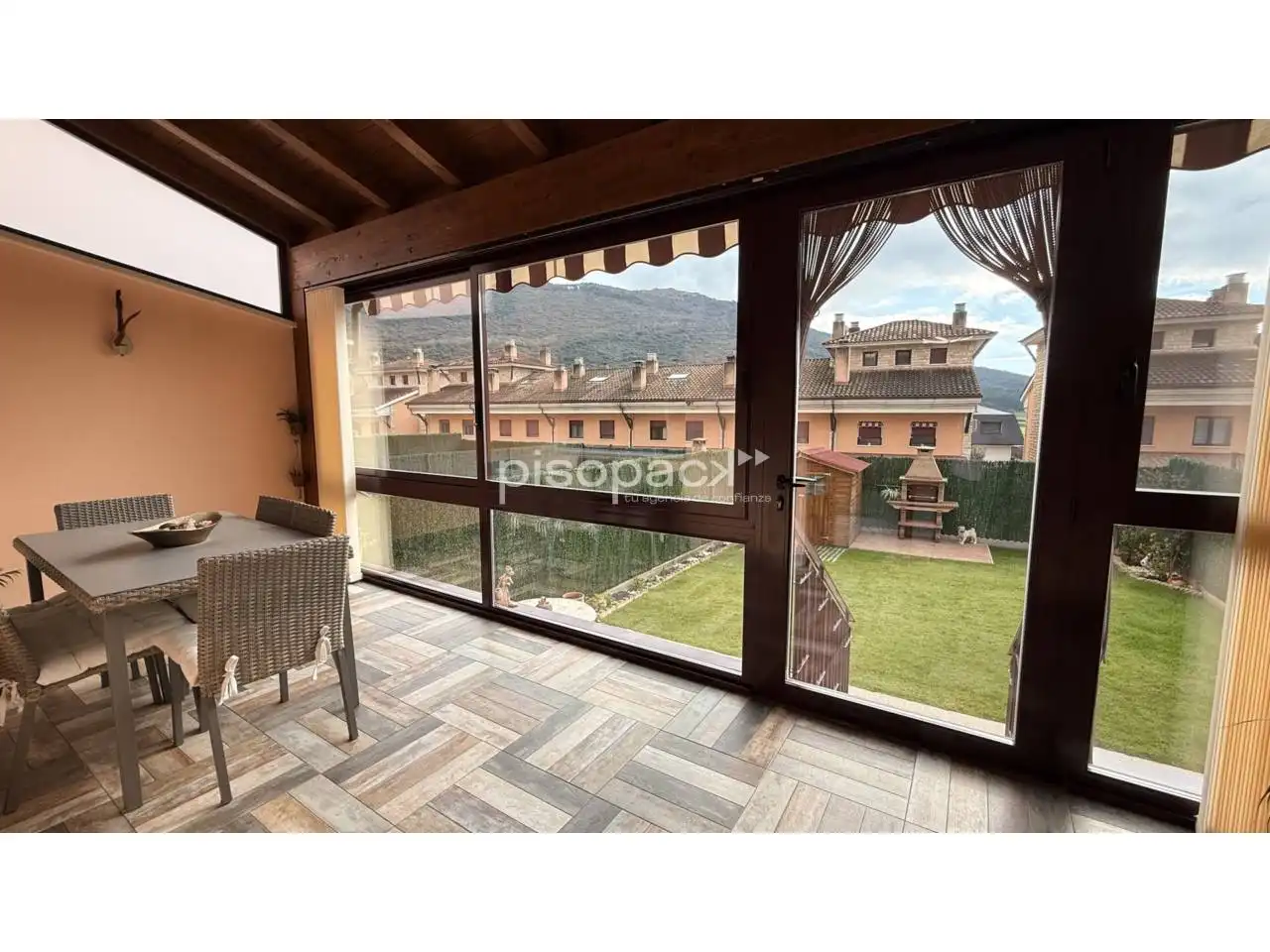 Jardín de Casa adosada en venta en Berrioplano / Berriobeiti con Calefacción, Jardín privado y Parquet