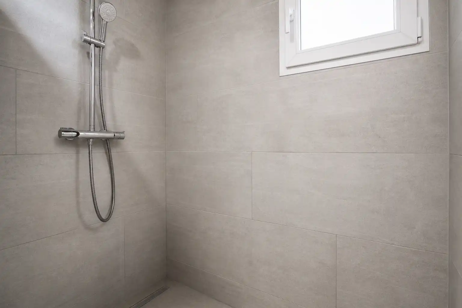 Baño de Casa o chalet en venta en Riudecanyes con Jardín privado, Terraza y Trastero