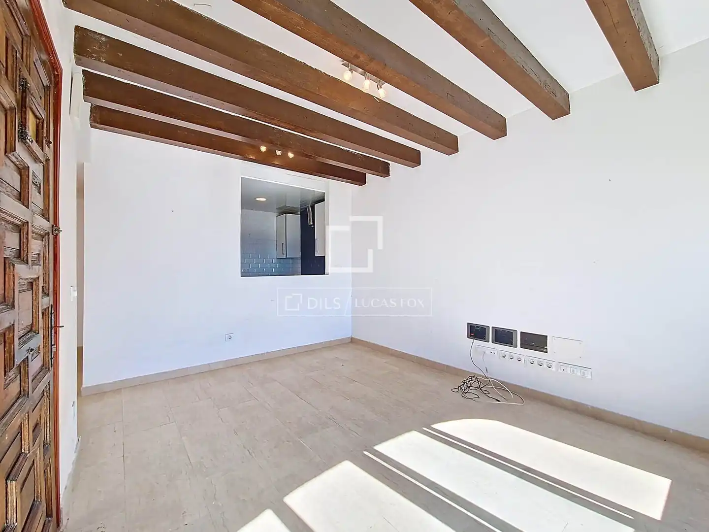 Living room of Flat for sale in Vilanova i la Geltrú  with Air Conditioner and Heating