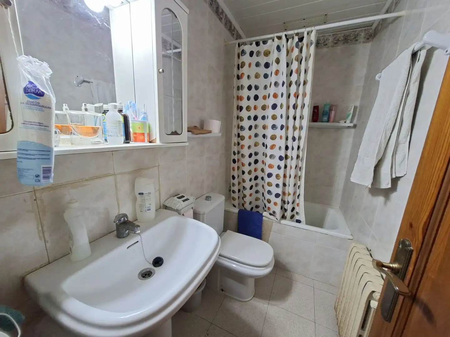 Bathroom of Houses for sale in L'Estartit  with Air Conditioner, Heating and Private garden