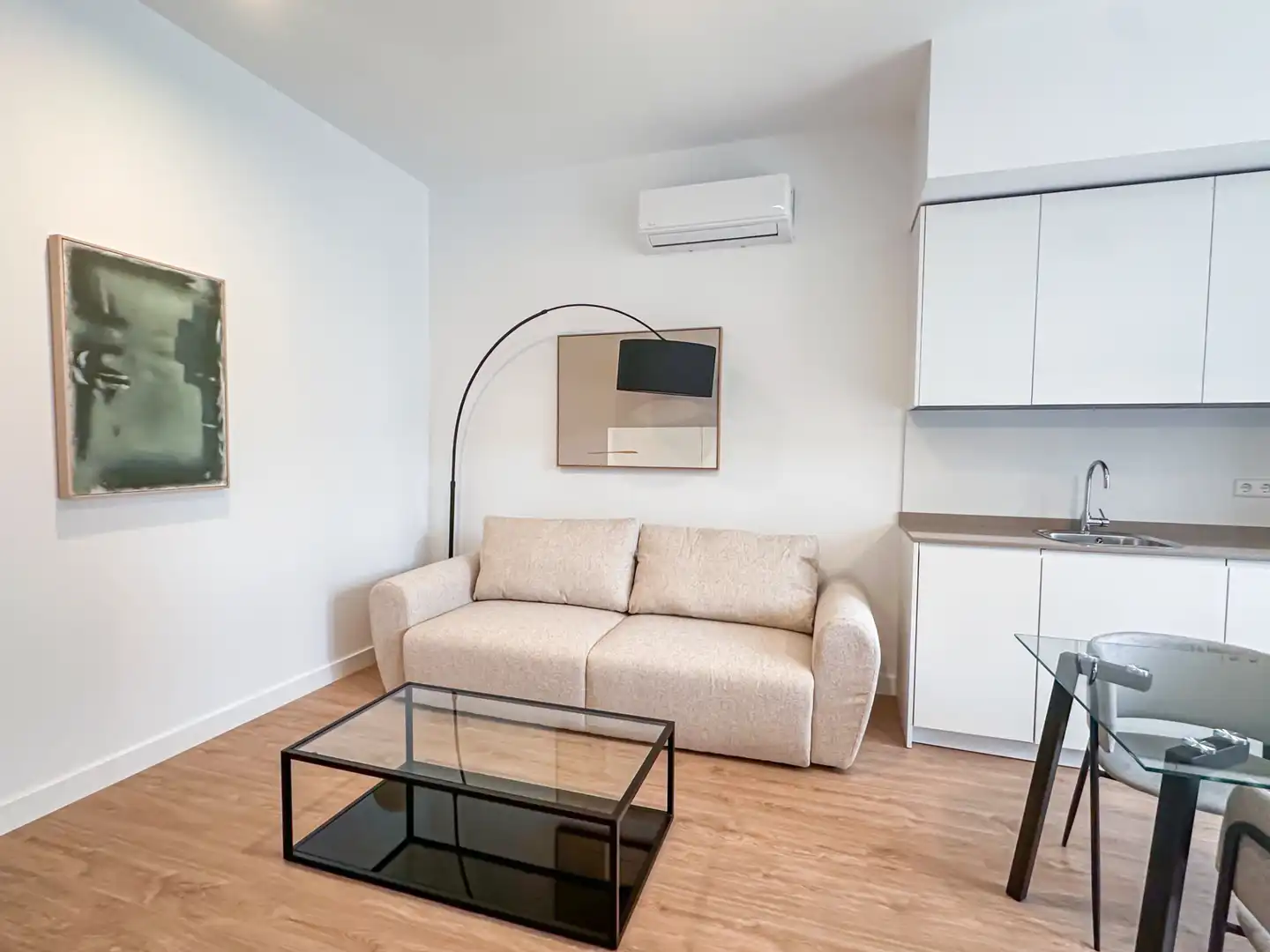 Piso con piscina en venta en Calle Cueva de Menga 10, imagen 5