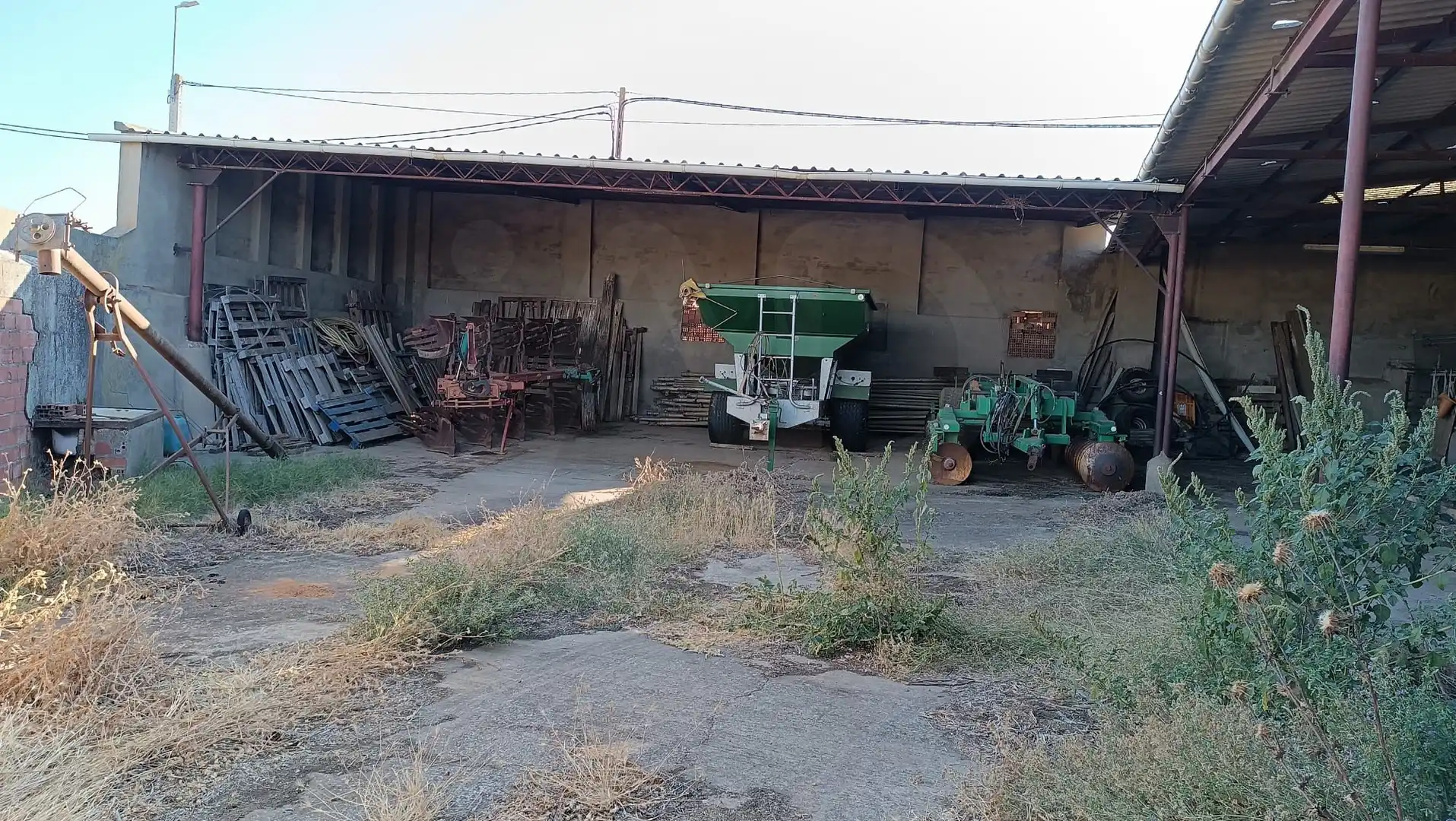 Edifici en venda en Fuentes de Carbajal, León