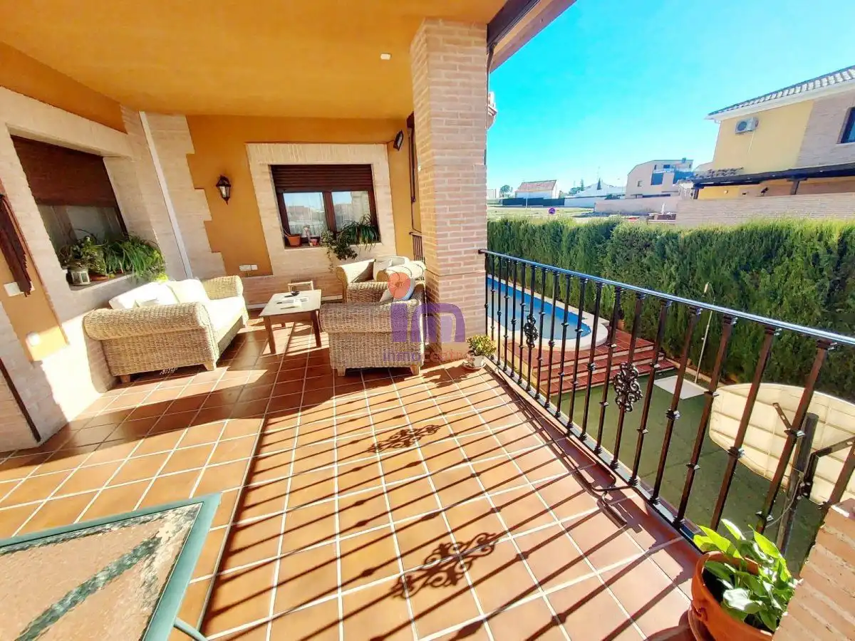 Chalet con piscina en venta en Valdepeñas, imagen 26