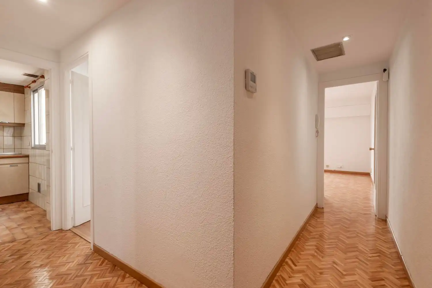Wohnung mit Aufzug zum Verkauf in Calle del Capitán Salazar Martínez, imagen 4
