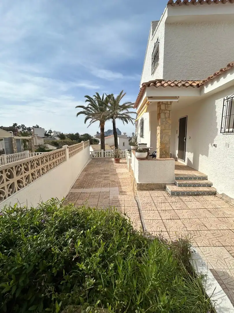 Terrace of Houses for sale in Calpe / Calp  with Private garden and Swimming Pool