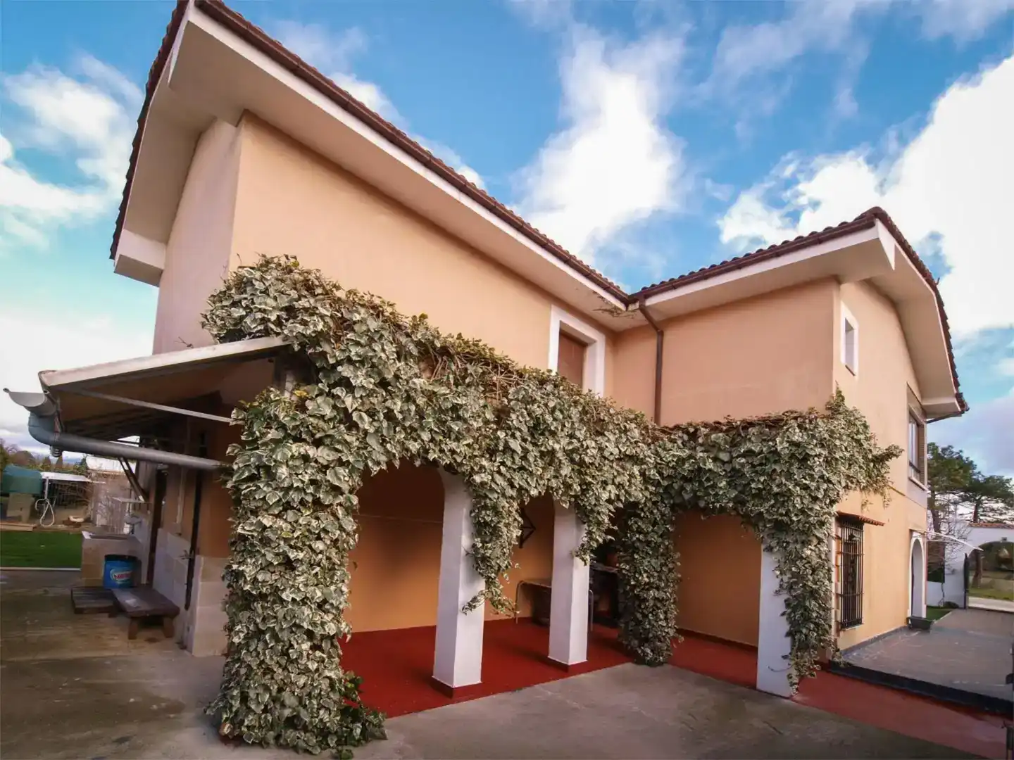 Vista exterior de Casa o chalet en venta en Trespaderne, Burgos