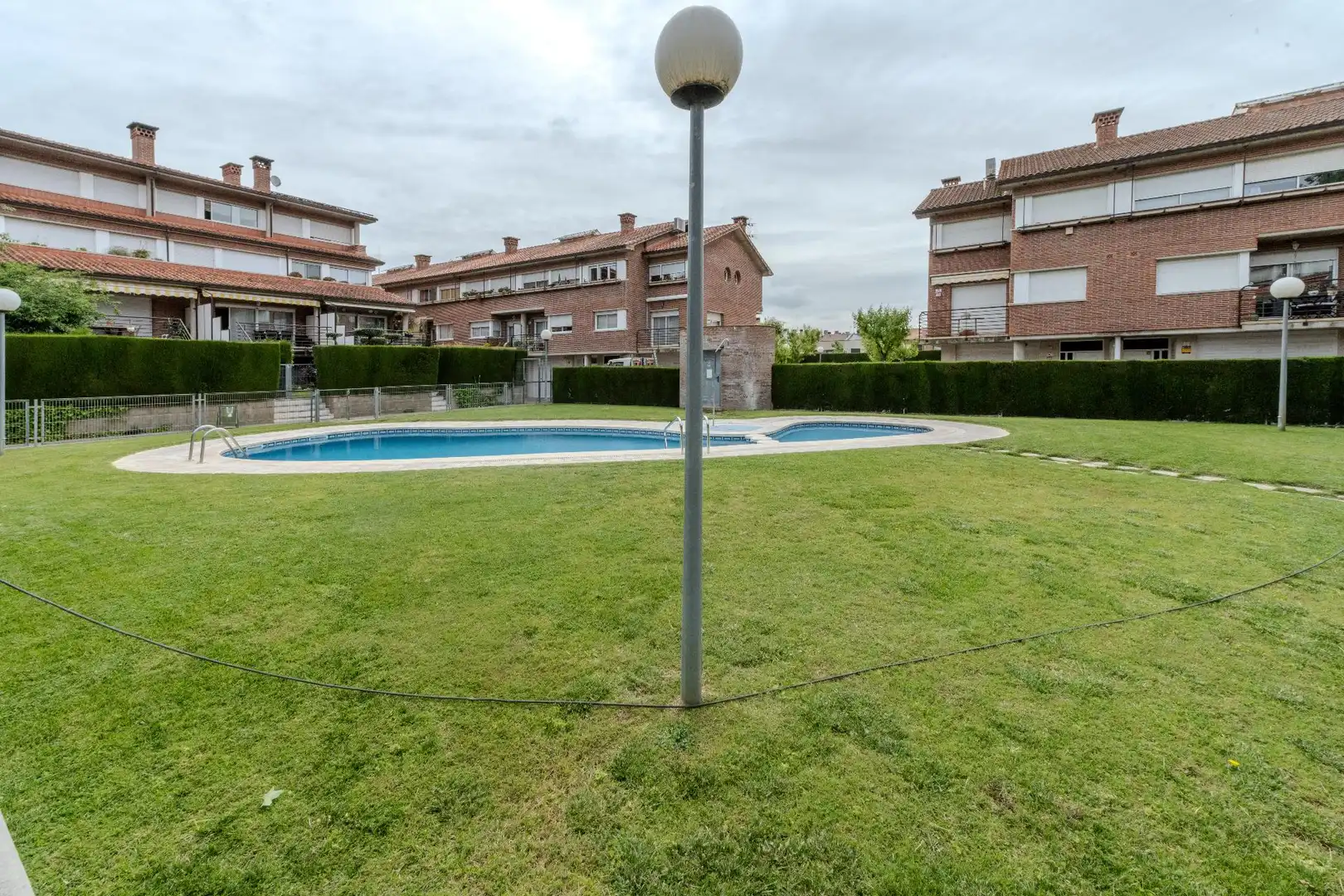 Jardí de Casa o xalet en venda en Castellar del Vallès amb Aire condicionat, Calefacció i Jardí privat