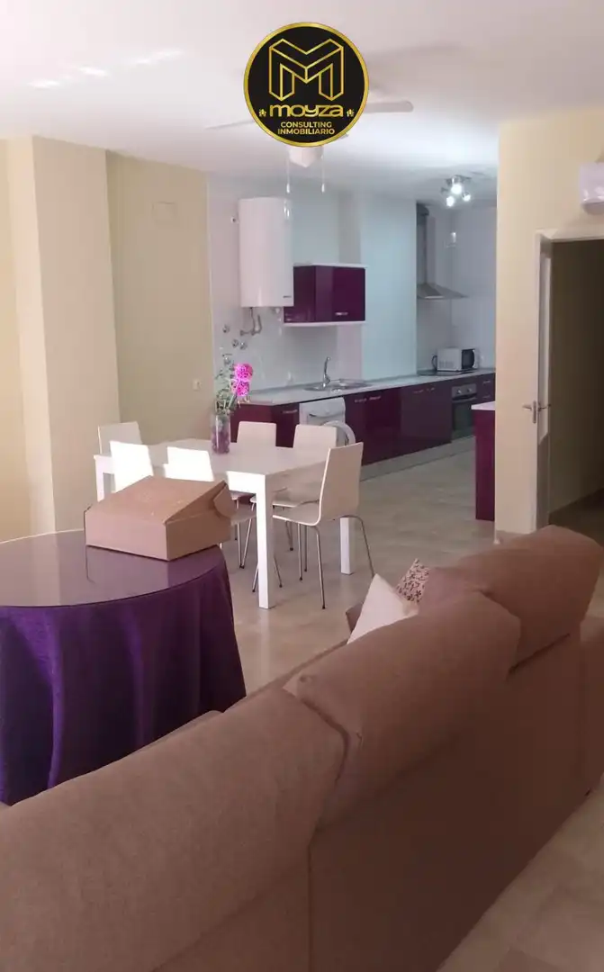 Flat with terrace for sale in La Carolina, imagen 2