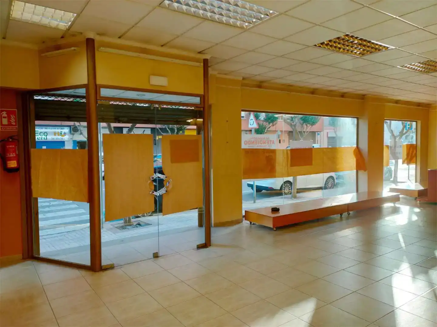 Local de lloguer en Vila-real amb Aire condicionat