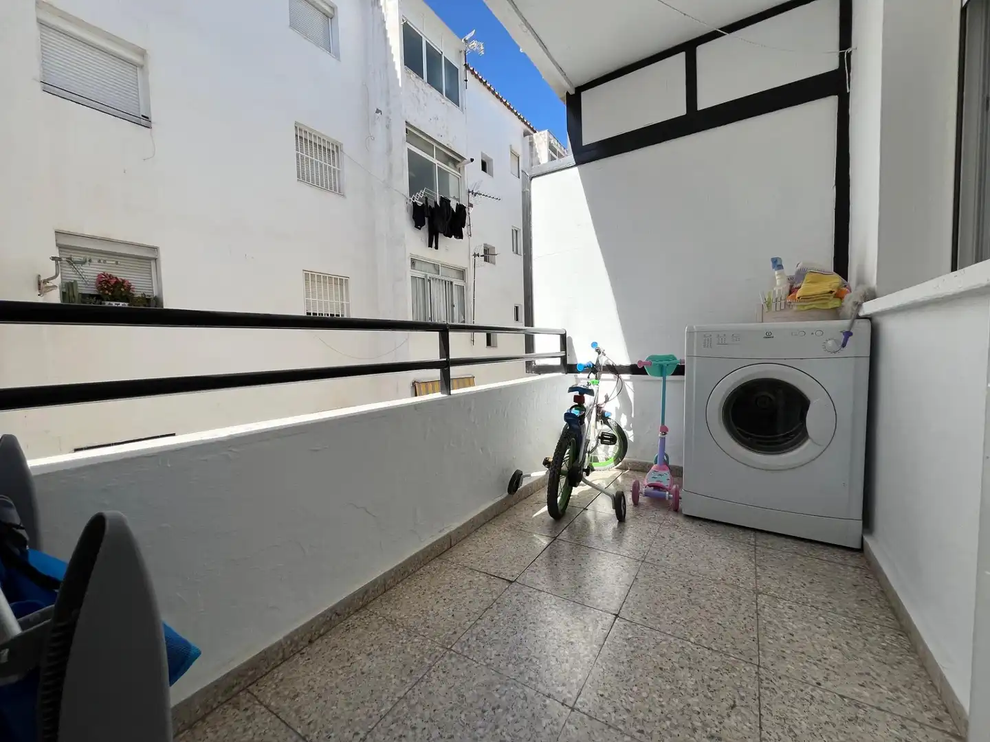 Piso en venta en PADRE ESPINOSA, 5, Miraflores