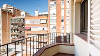 Vista exterior de Apartament en venda en  Barcelona Capital amb Aire condicionat, Terrassa i Balcó