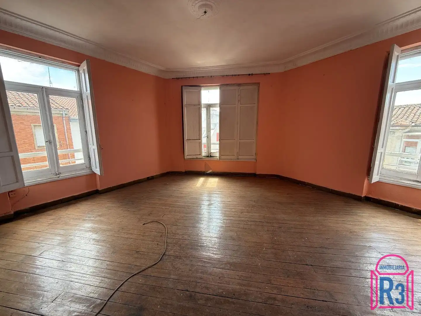 Sala de estar de Piso en venta en León Capital 