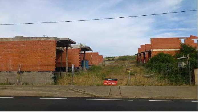 Exterior view of Building for sale in Cuadros