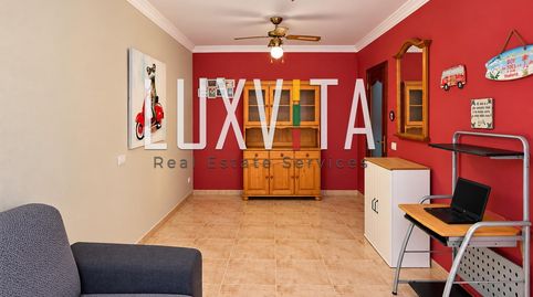 Foto 5 de Piso en venta en Calle Calle Albahaca, 1, Las Rosas, Arona