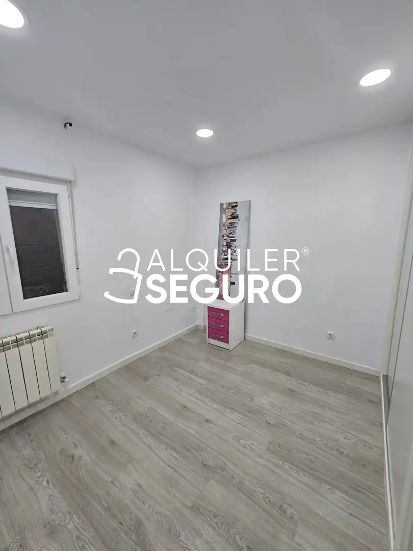 Habitación de Piso de alquiler en Torrejón de Ardoz con Calefacción y Terraza