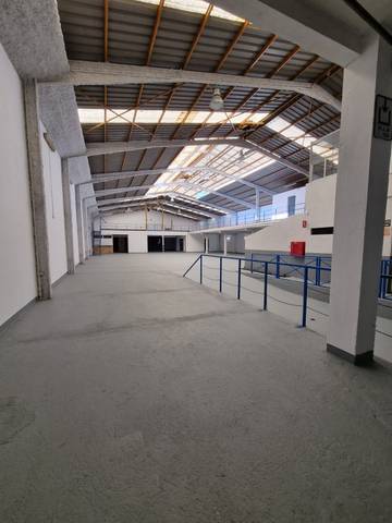 Nave industrial en Alquiler en Buenos Aires - Chamberí - Las Moraditas