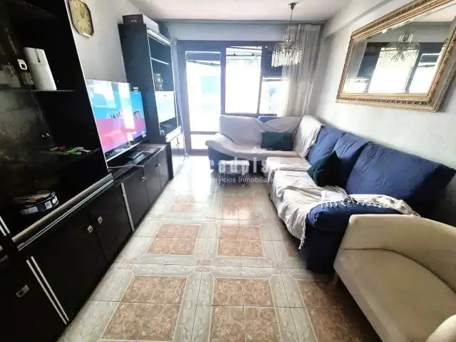 Living room of Flat for sale in Parla  with Heating, Terrace and Storage room