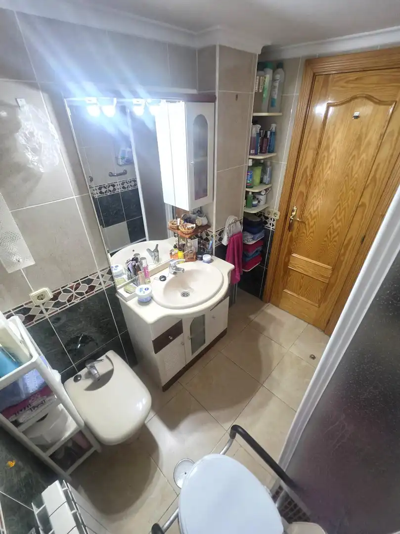 Bathroom of Flat for sale in Aranjuez  with Heating and Terrace
