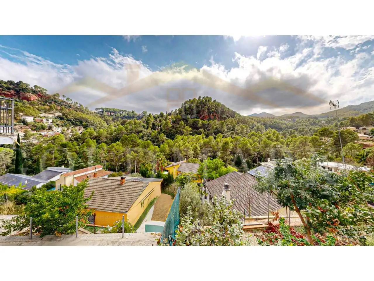 Vista exterior de Casa o chalet en venta en Corbera de Llobregat con Aire acondicionado, Calefacción y Jardín privado
