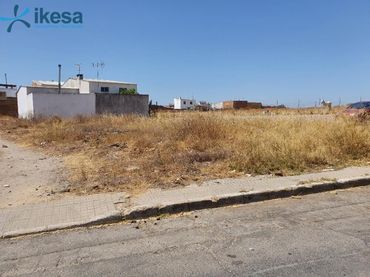 Residential land for sale in Bollullos Par del Condado