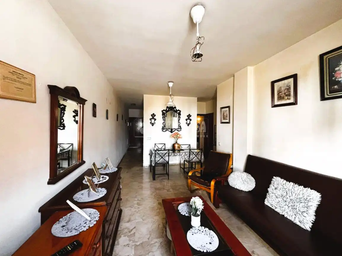 Piso en venta en Pilas