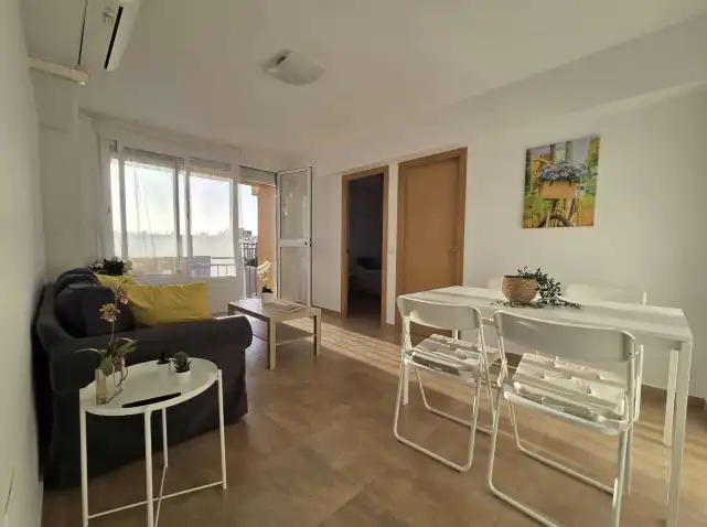 Habitación de Piso de alquiler en Málaga con Amueblado