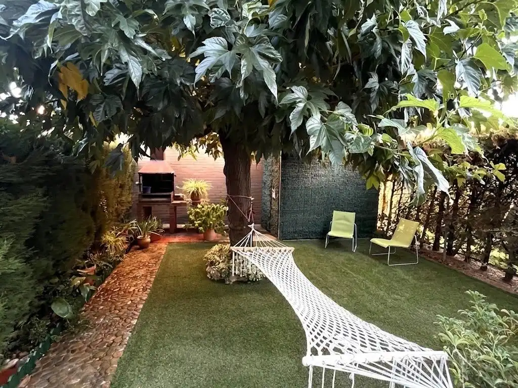 Jardí de Casa o xalet en venda en Figueres amb Aire condicionat, Terrassa i Balcó