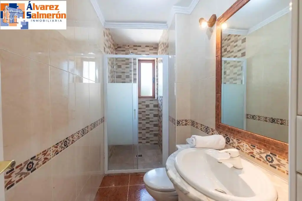 Bathroom of Houses for sale in Albolote  with Air Conditioner, Private garden and Terrace